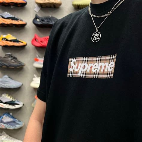 tee supreme x burberry